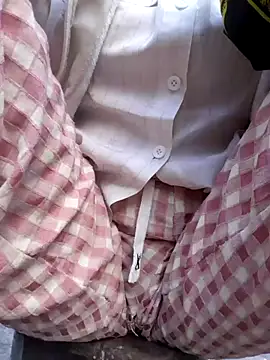 Snapshot of Bum_538 chatting on November 2025 09:06:02 AM Bum 538 online show from November 2025 09:06:02 AM