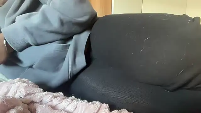 Snapshot of nanaisbackk chatting on October 2025 02:36:01 PM nanaisbackk online show from October 2025 02:36:01 PM