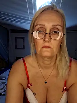 Snapshot of Jenny_Blum chatting on December 2025 10:57:02 AM Jenny Blum online show from December 2025 10:57:02 AM