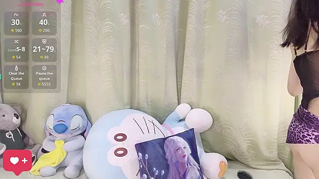 kindbee online show from November 2025 10:26:01 AM