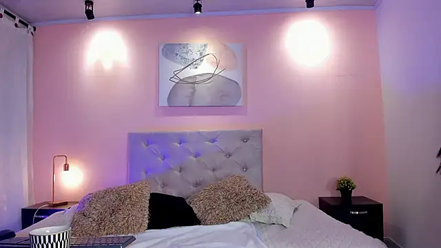 Snapshot of scarlettvelvet_ chatting on October 2025 12:25:02 PM scarlettvelvet online show from October 2025 12:25:02 PM