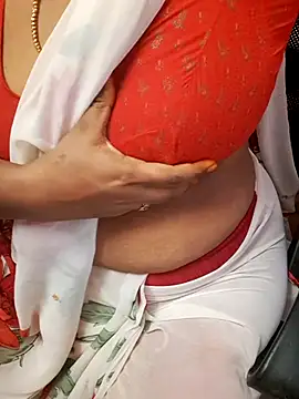 Snapshot of Tamil_Ammani chatting on October 2025 12:49:02 PM Tamil Ammani online show from October 2025 12:49:02 PM