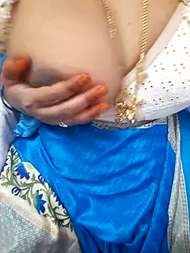 Snapshot of Tamil_Ammani chatting on November 2025 04:40:01 PM Tamil Ammani online show from November 2025 04:40:01 PM