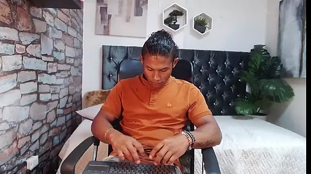 Snapshot of casike1 chatting on October 2025 12:11:02 AM casike1 online show from October 2025 12:11:02 AM