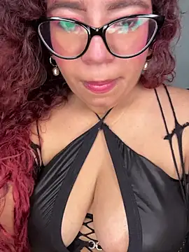 Snapshot of Solaangel_ chatting on October 2025 04:52:01 AM Solaangel online show from October 2025 04:52:01 AM