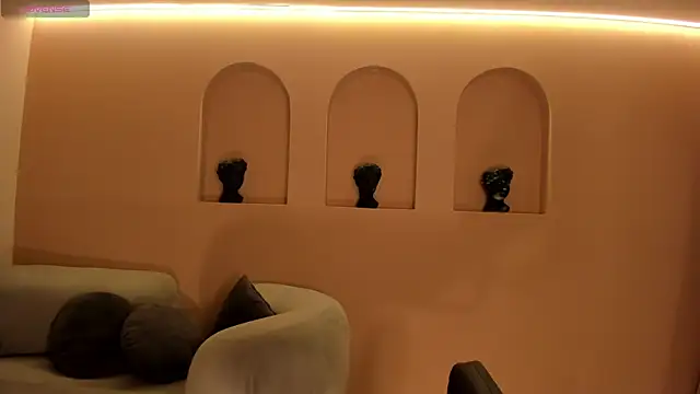 Snapshot of EmilyJohnsonX1 chatting on October 2025 03:25:01 AM EmilyJohnsonX1 online show from October 2025 03:25:01 AM