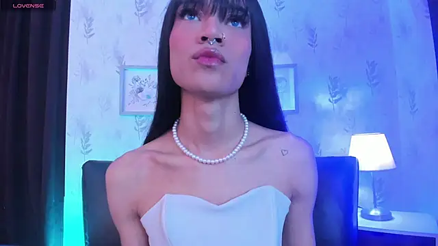 Snapshot of alana_madison10 chatting on October 2025 08:28:01 PM alana madison10 online show from October 2025 08:28:01 PM