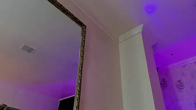 Snapshot of alana_madison10 chatting on October 2025 07:58:02 PM alana madison10 online show from October 2025 07:58:02 PM