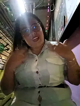 Snapshot of Italia_12 chatting on October 2025 12:14:01 AM Italia 12 online show from October 2025 12:14:01 AM