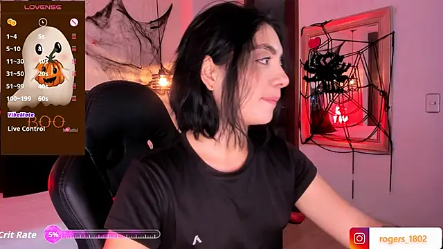 Snapshot of isaa_dl chatting on October 2025 08:42:01 PM isaa dl online show from October 2025 08:42:01 PM