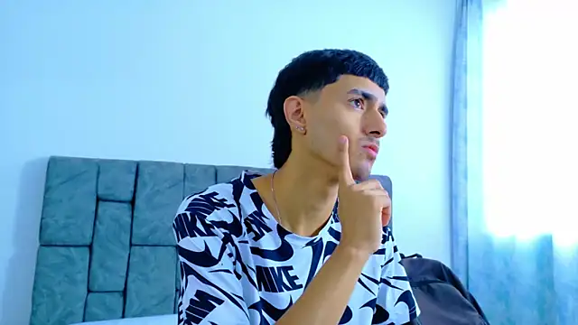 Anthony carter online show from October 2025 01:43:02 PM