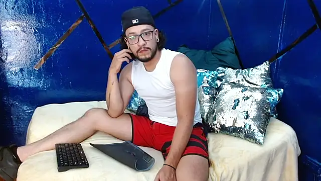 Ethan w12 online show from October 2025 12:09:02 AM