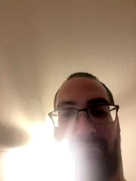 Snapshot of Jwr2316 chatting on October 2025 10:21:02 PM Jwr2316 online show from October 2025 10:21:02 PM