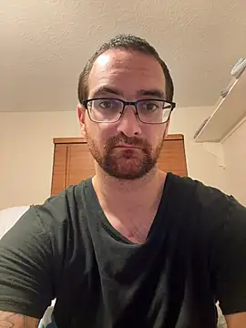 Snapshot of Jwr2316 chatting on November 2025 05:28:02 AM Jwr2316 online show from November 2025 05:28:02 AM