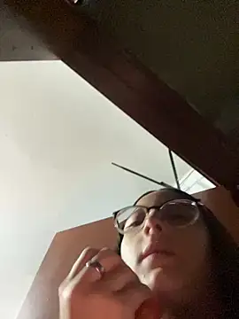 Snapshot of imariahot chatting on November 2025 02:21:01 PM imariahot online show from November 2025 02:21:01 PM