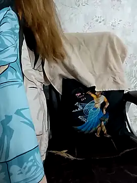 Kitty 18teen online show from December 2025 03:38:02 PM