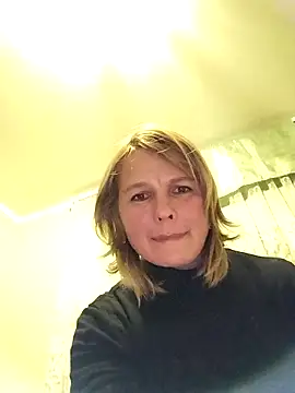 Masha412111 online show from November 2025 04:28:02 PM