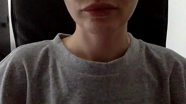 KyleeSilkk online show from October 2025 09:38:02 AM