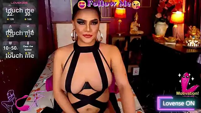 Snapshot of BombshellMARIA chatting on October 2025 09:17:02 AM BombshellMARIA online show from October 2025 09:17:02 AM