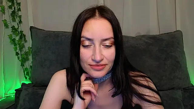 helen weis online show from October 2025 09:38:02 AM