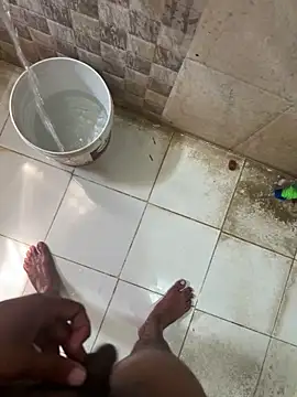 Snapshot of CoupleSatified chatting on October 2025 04:20:01 AM CoupleSatified online show from October 2025 04:20:01 AM