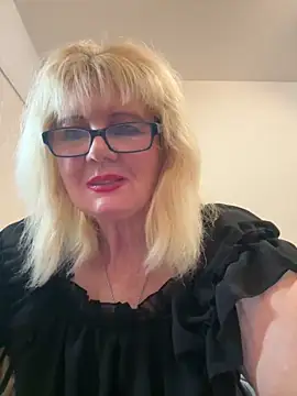 BoloshkaBlonda online show from October 2025 09:56:01 PM