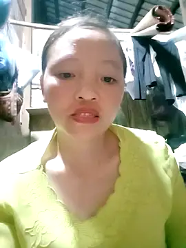 Snapshot of Minkine022 chatting on October 2025 12:03:02 PM Minkine022 online show from October 2025 12:03:02 PM