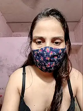 DIVINEDIVAA online show from October 2025 08:01:01 AM
