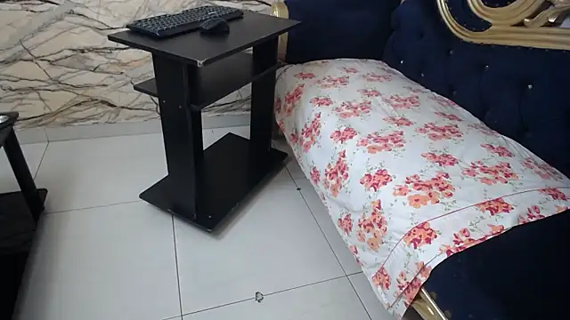 kimberly candy online show from November 2025 07:24:01 PM