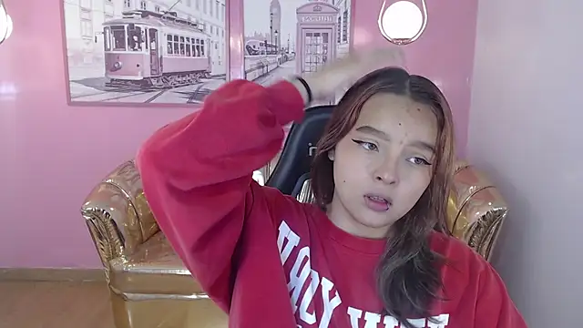 Snapshot of mia_foster_t chatting on October 2025 12:36:02 PM mia foster t online show from October 2025 12:36:02 PM