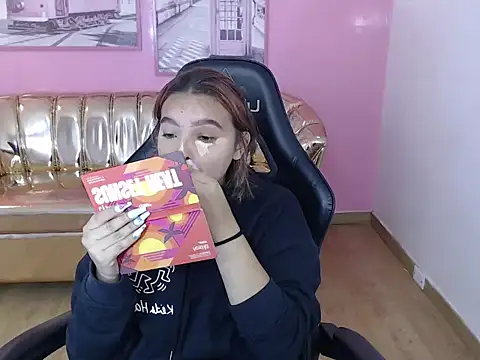 Snapshot of mia_foster_t chatting on October 2025 01:01:01 PM mia foster t online show from October 2025 01:01:01 PM