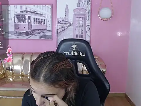 Snapshot of mia_foster_t chatting on November 2025 12:50:02 PM mia foster t online show from November 2025 12:50:02 PM