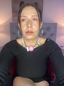 Mariaaam  online show from October 2025 12:05:01 PM