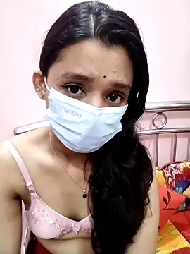 Snapshot of night_queeen7 chatting on October 2025 06:07:01 PM night queeen7 online show from October 2025 06:07:01 PM