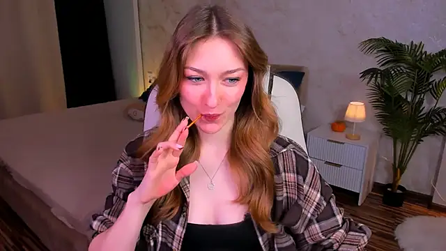 Snapshot of AngelAnabelle chatting on November 2025 11:47:01 PM AngelAnabelle online show from November 2025 11:47:01 PM