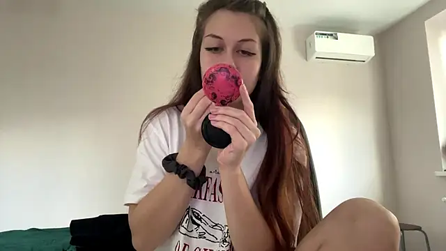 Nayra flash online show from October 2025 11:11:01 AM