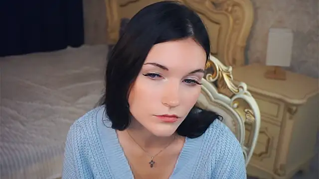 Snapshot of BettieBourque chatting on October 2025 05:45:01 PM BettieBourque online show from October 2025 05:45:01 PM