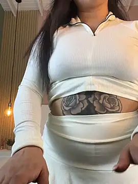 Snapshot of ZaraFoxx7 chatting on November 2025 07:46:01 PM ZaraFoxx7 online show from November 2025 07:46:01 PM