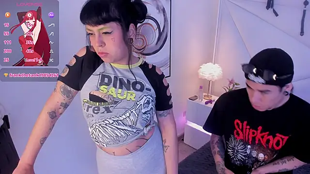 Snapshot of conjuring_ chatting on October 2025 03:01:02 AM conjuring online show from October 2025 03:01:02 AM