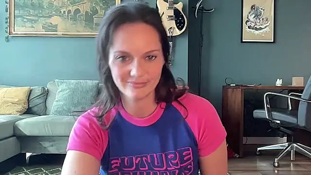 ashlynlotus online show from October 2025 10:19:01 PM