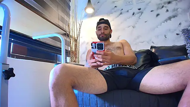 Max Miller S online show from November 2025 07:24:01 PM