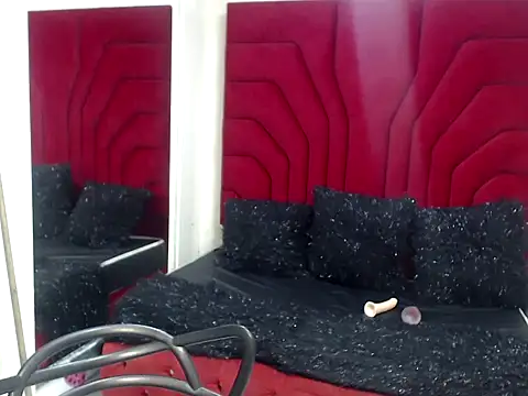 Snapshot of jimena_bell chatting on October 2025 12:56:01 PM jimena bell online show from October 2025 12:56:01 PM