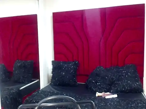 Snapshot of jimena_bell chatting on October 2025 12:56:02 PM jimena bell online show from October 2025 12:56:02 PM