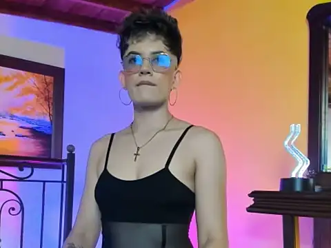 Snapshot of Zulyhenao chatting on October 2025 01:15:02 AM Zulyhenao online show from October 2025 01:15:02 AM