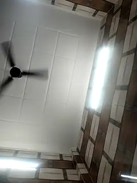 Snapshot of Hot_Goldess111 chatting on October 2025 08:15:02 AM Hot Goldess111 online show from October 2025 08:15:02 AM