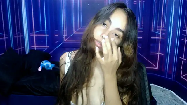 Snapshot of solarboom18 chatting on October 2025 07:02:01 PM solarboom18 online show from October 2025 07:02:01 PM