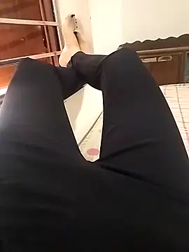 Snapshot of Lili_2love chatting on November 2025 01:59:01 AM Lili 2love online show from November 2025 01:59:01 AM