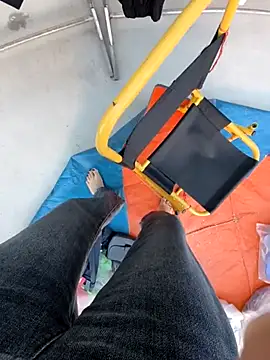 Snapshot of Lili_2love chatting on November 2025 12:30:01 AM Lili 2love online show from November 2025 12:30:01 AM