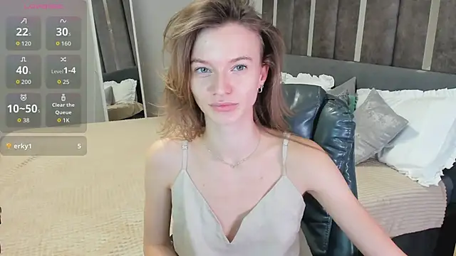 Snapshot of EvaToniz chatting on October 2025 01:06:01 AM EvaToniz online show from October 2025 01:06:01 AM