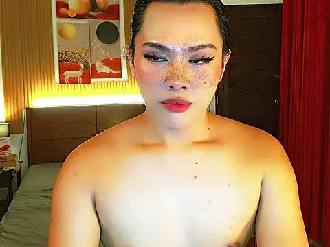 Snapshot of fallinLunaxX chatting on October 2025 07:36:02 PM fallinLunaxX online show from October 2025 07:36:02 PM